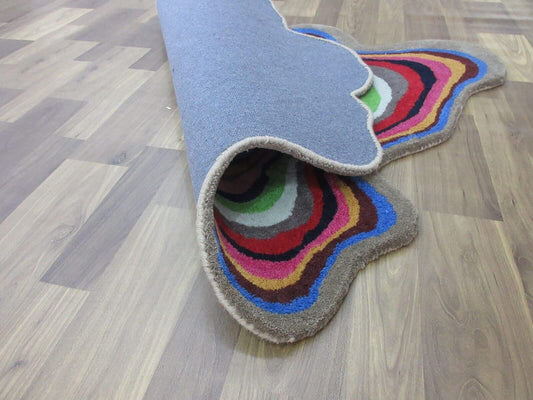 Glimtra Irregular Hand Tufted Carpet