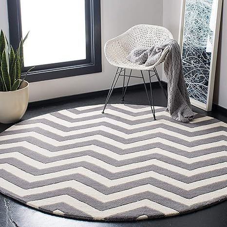 Snuvique Round Hand Tufted Rug