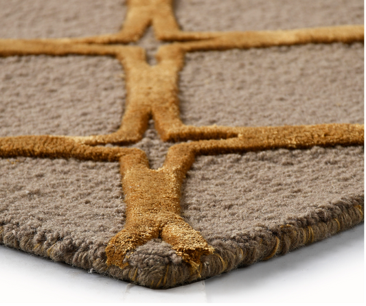 Solvique Hand Tufted Carpet