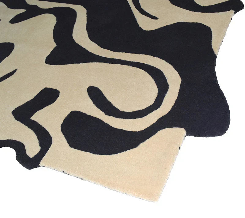 Seravon Irregular Hand Tufted Carpet