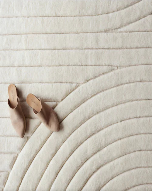 Velvance Irregular Hand Tufted Carpet