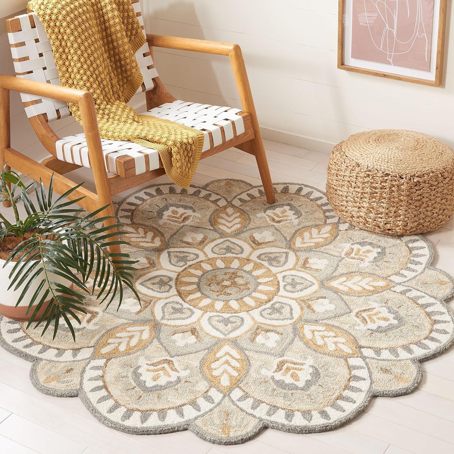 Whiteflower Round Tufted Carpet