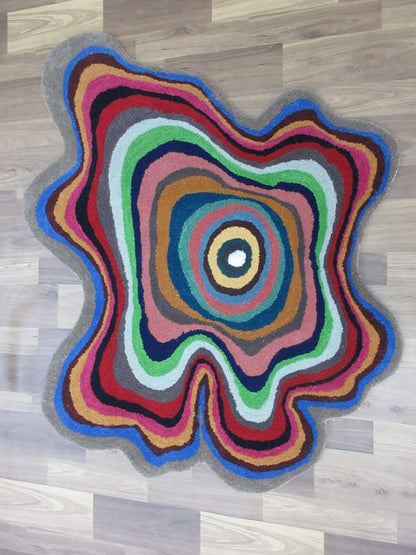 Glimtra Irregular Hand Tufted Carpet