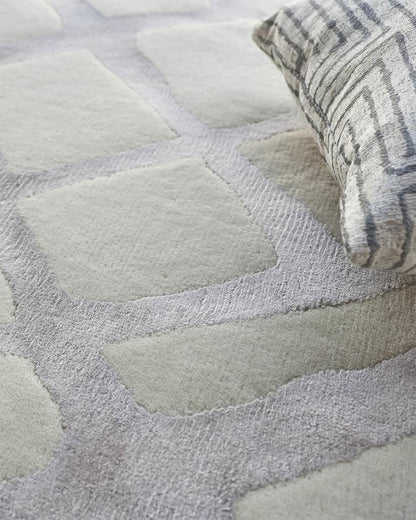 Snuviane Hand Tufted Carpet & Rugs