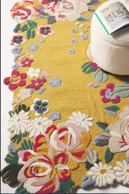 Halo Irregular Hand Tufted Carpet