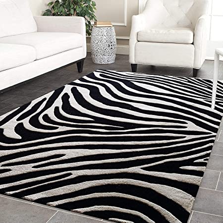 Halozia Hand Tufted Carpet