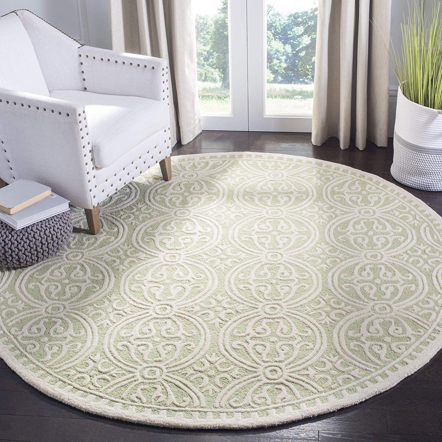 Lightgreenvio Round Hand Tufted Carpet & Rug