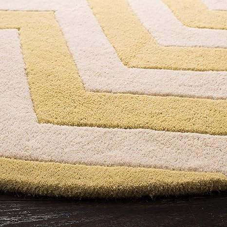 Pluveno Round Tufted Rug