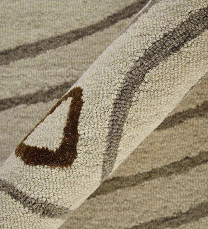 Plushivra Hand Tufted Carpet & Rugs