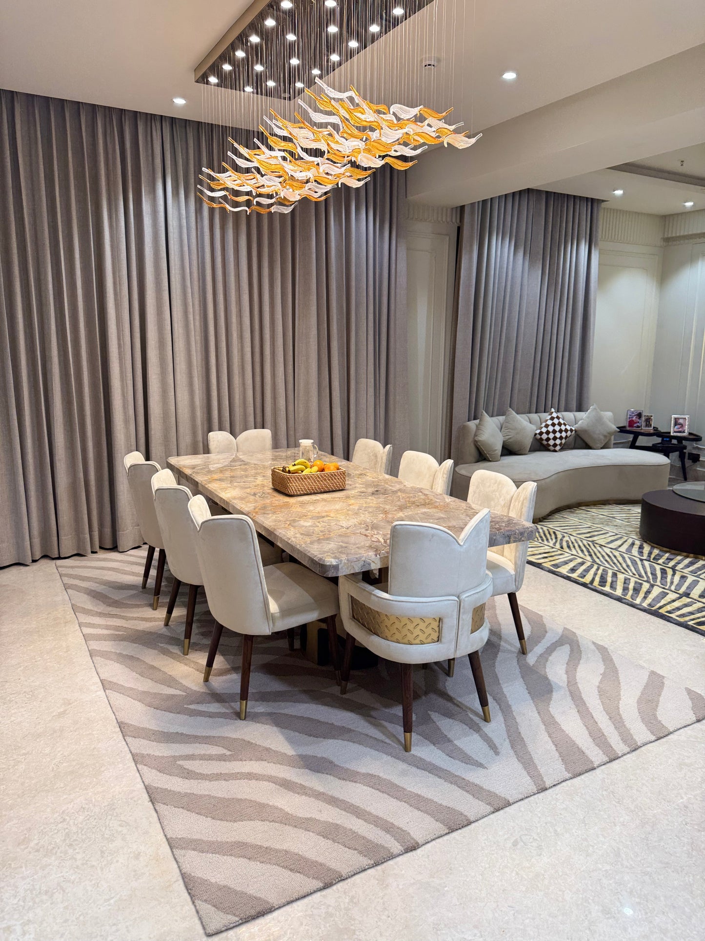 Luxora Irregular Hand Tufted Carpet