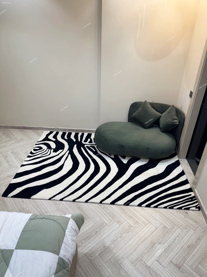 Caravelle Irregular Hand Tufted Carpet