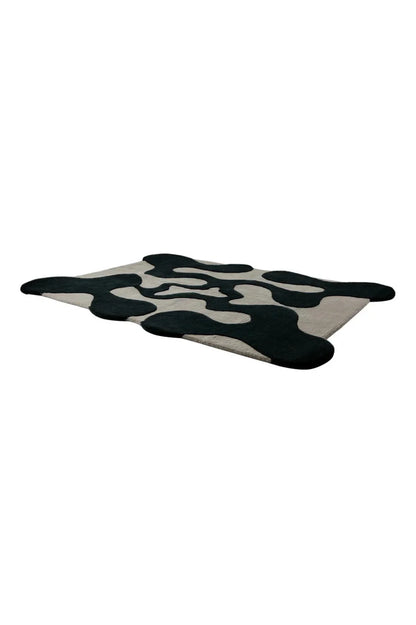 Velisse Irregular Hand Tufted Carpet