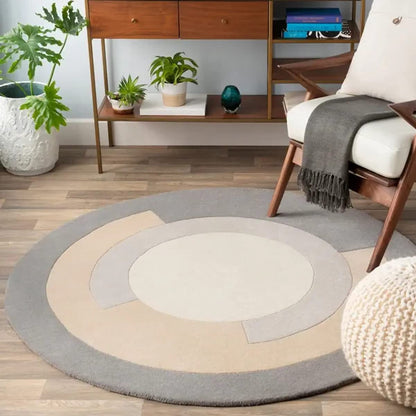 Luxora Round Tufted Rug
